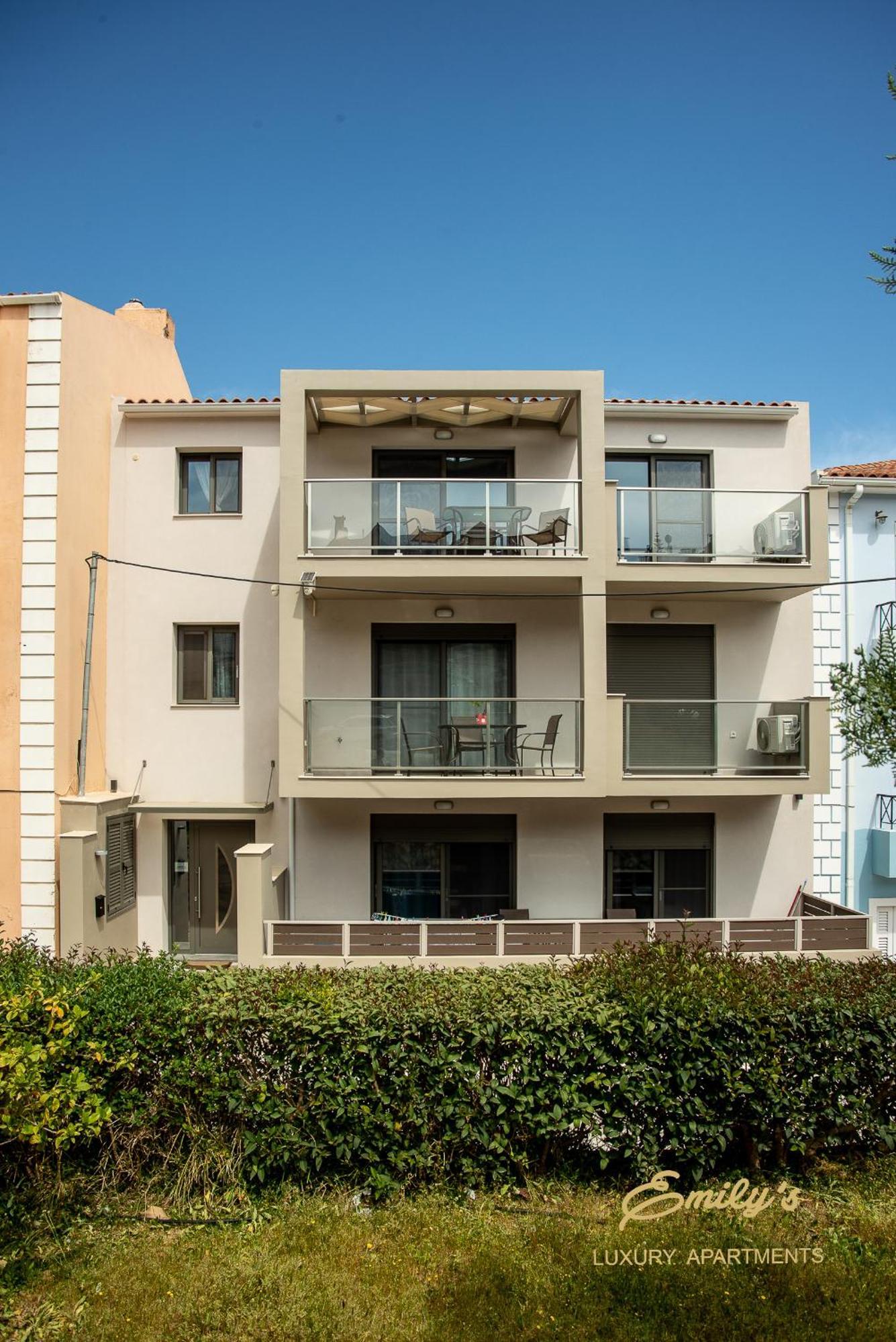 Emily'S Luxury Apartments Argostoli  Exterior foto