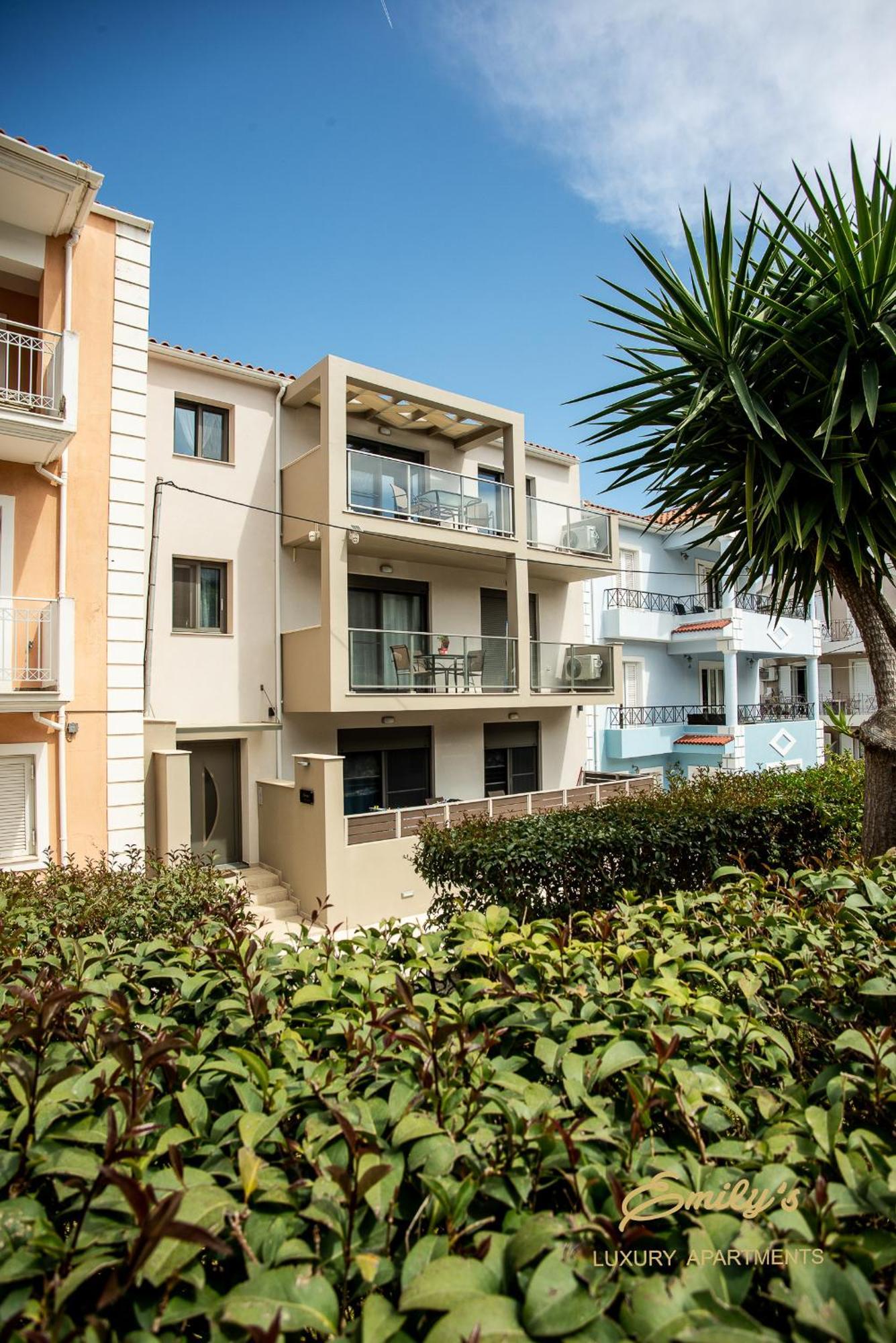Emily'S Luxury Apartments Argostoli  Exterior foto