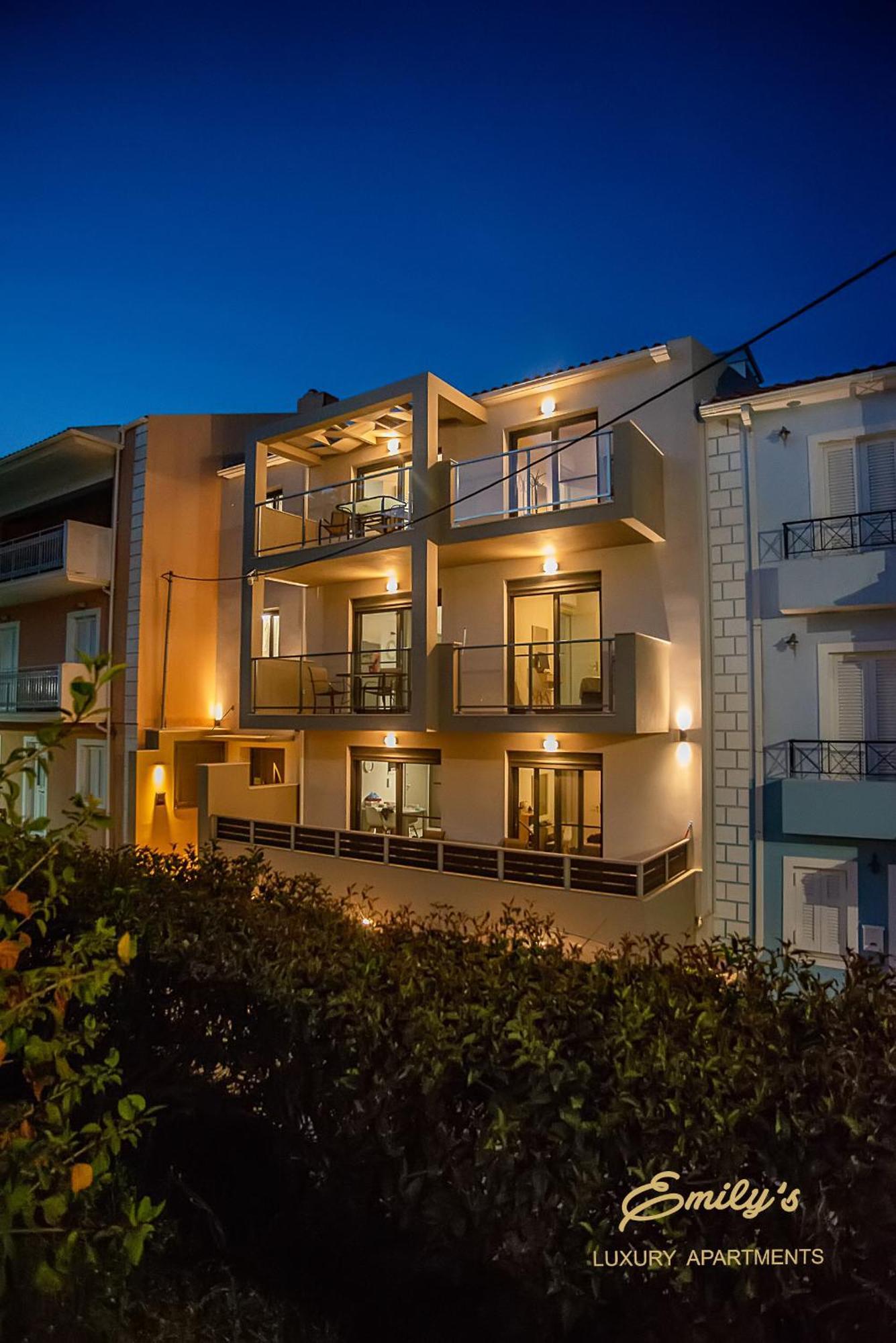 Emily'S Luxury Apartments Argostoli  Exterior foto